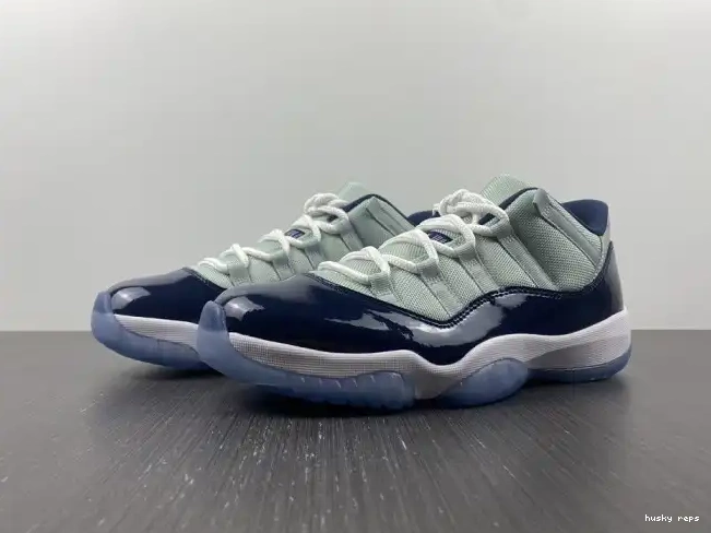 Husky 11 Retro 528895-007 Low Air Jordan Georgetown 0616